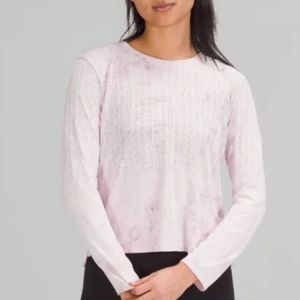 lululemon Train to be long Sleeve - Size 6